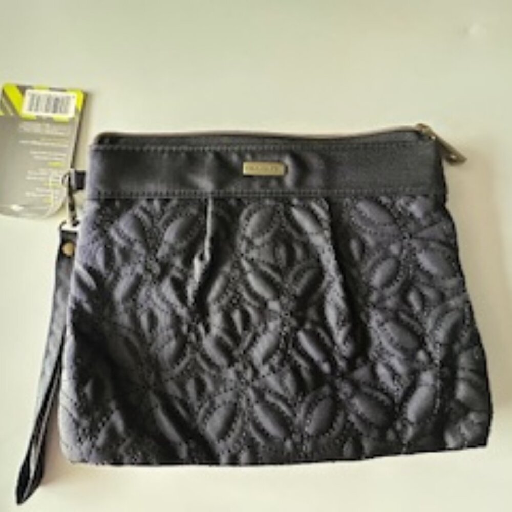 Travelon Wristlet